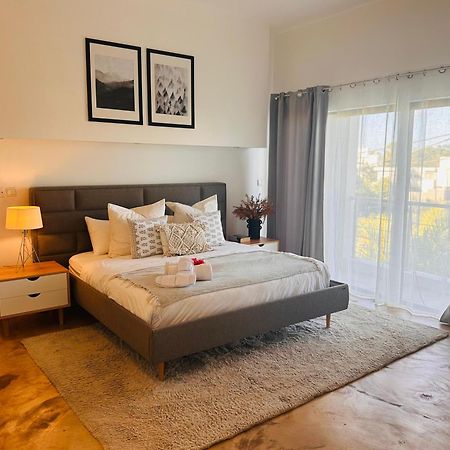 Modern Villa In Grand Bay - Short Walk To Beach Exteriér fotografie