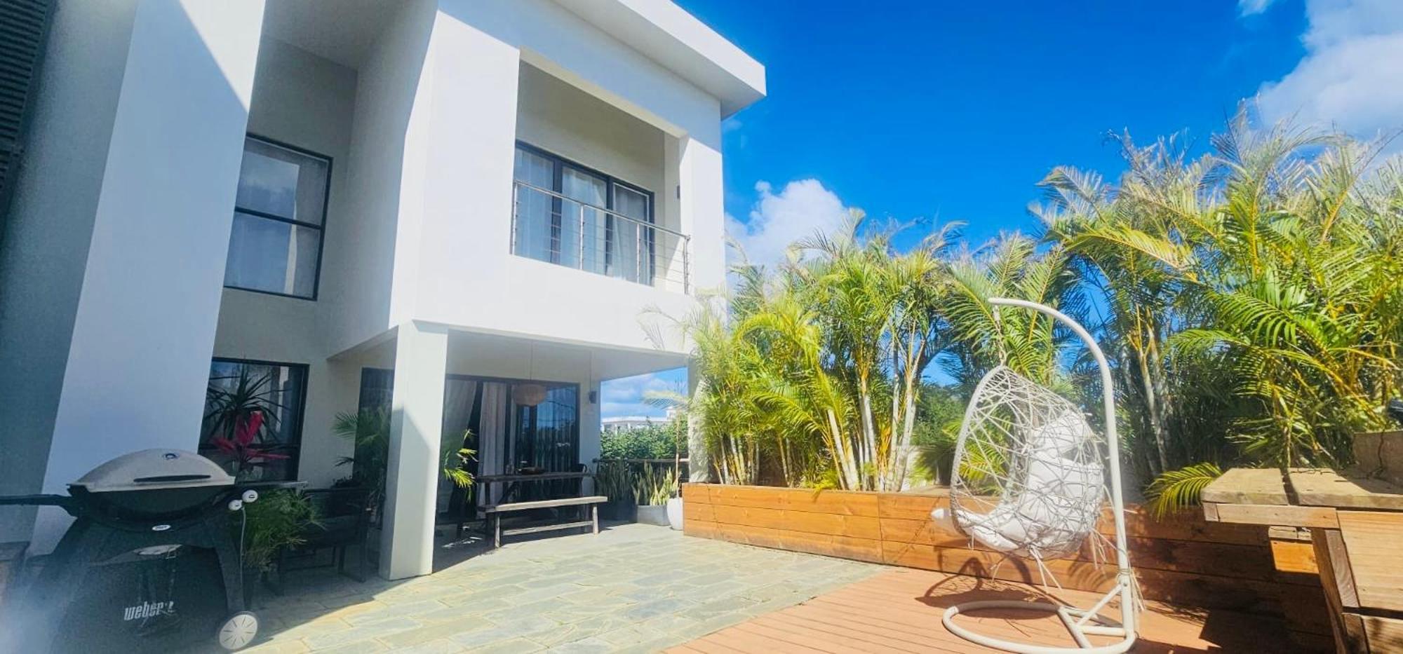 Modern Villa In Grand Bay - Short Walk To Beach Exteriér fotografie